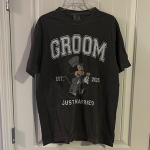 Groom Just Married Graphic T-Shirt - Black